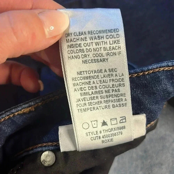 Joe’s Jeans The Icon Mid Rise Skinny Ankle, Dark Wash. 26*28. - Picture 5 of 10